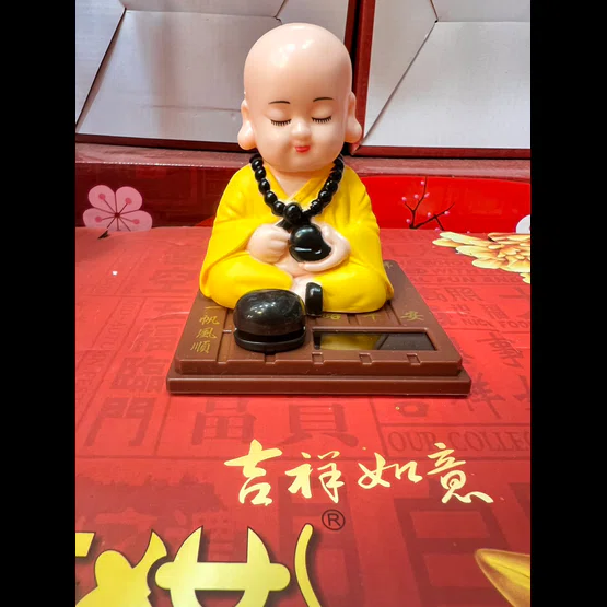 พระโซล่าเซล005